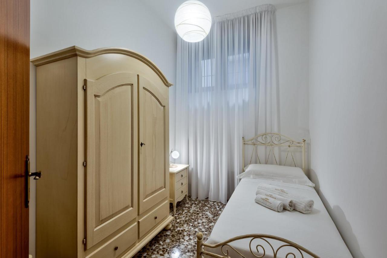 Casa Vacanza Binario 35 Ceglie Messapica Luaran gambar