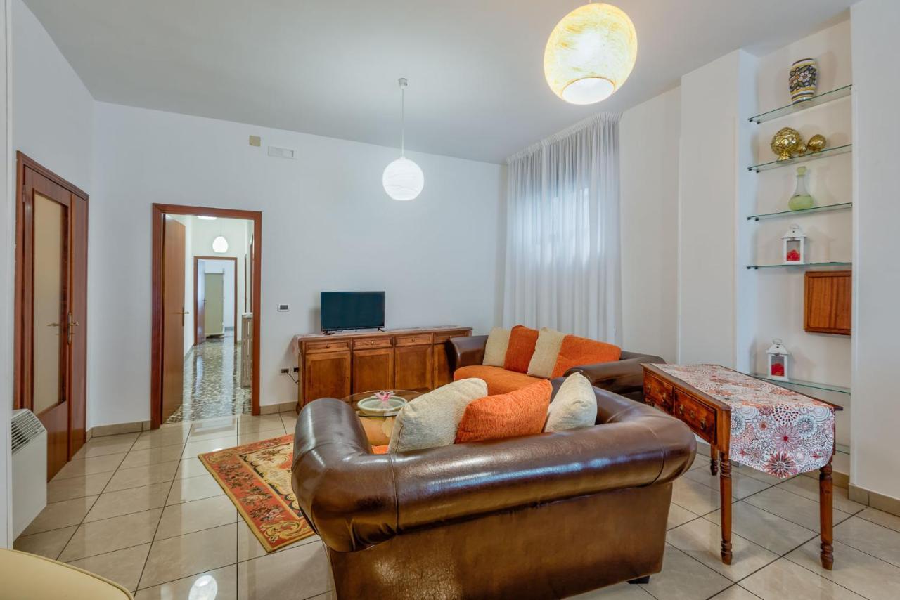 Casa Vacanza Binario 35 Ceglie Messapica Luaran gambar